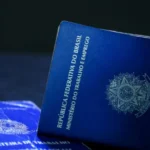 Desemprego cai a 6,6% no trimestre terminado em agosto, diz IBGE